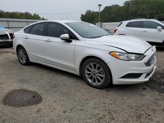 Photo 3 VIN: 3FA6P0G74HR348944 - FORD FUSION 