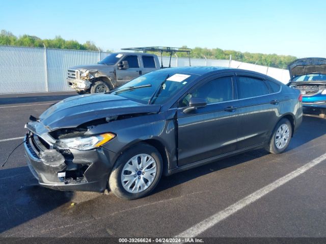 Photo 1 VIN: 3FA6P0G74KR130588 - FORD FUSION 