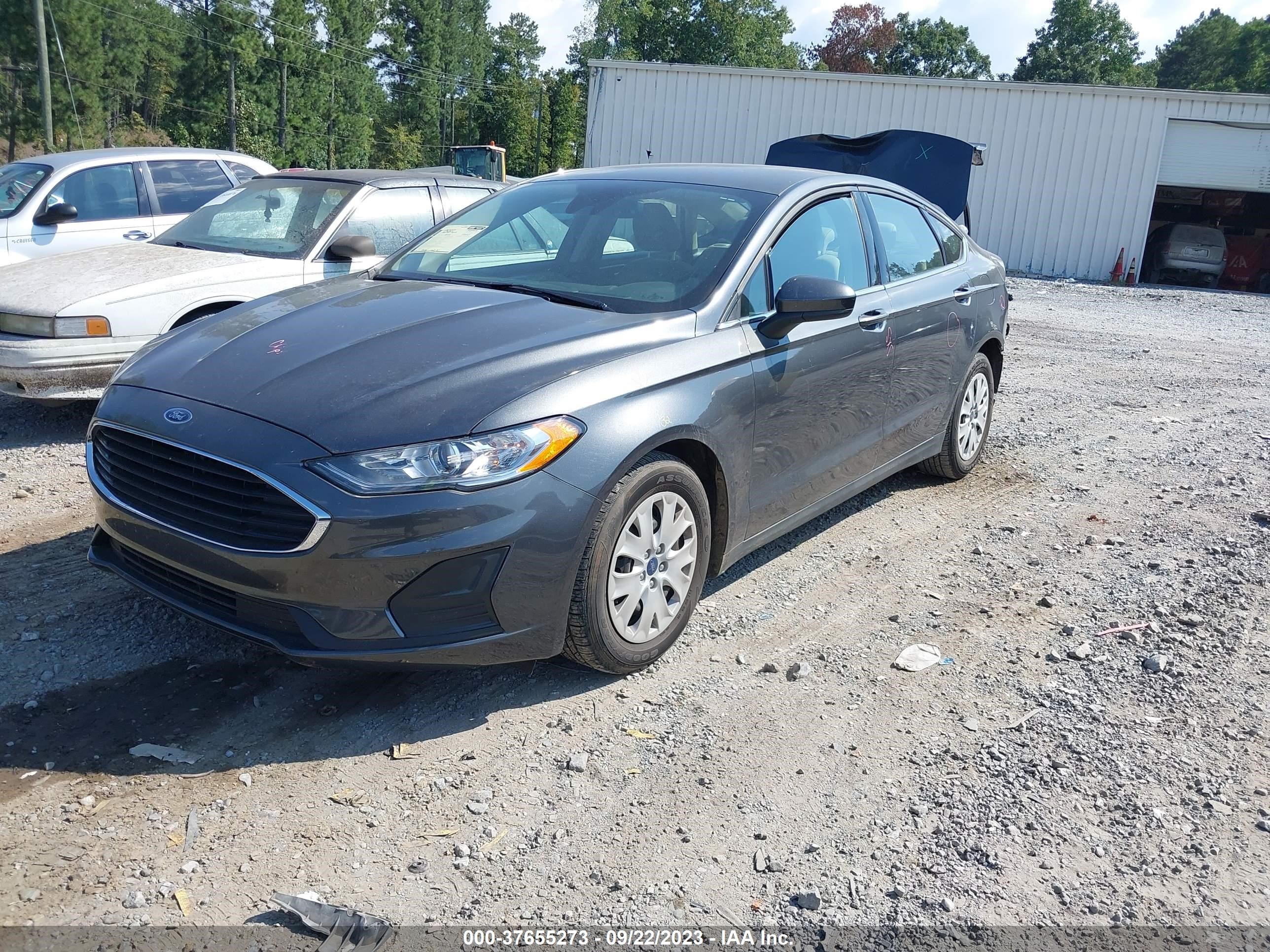 Photo 1 VIN: 3FA6P0G74LR200009 - FORD FUSION 