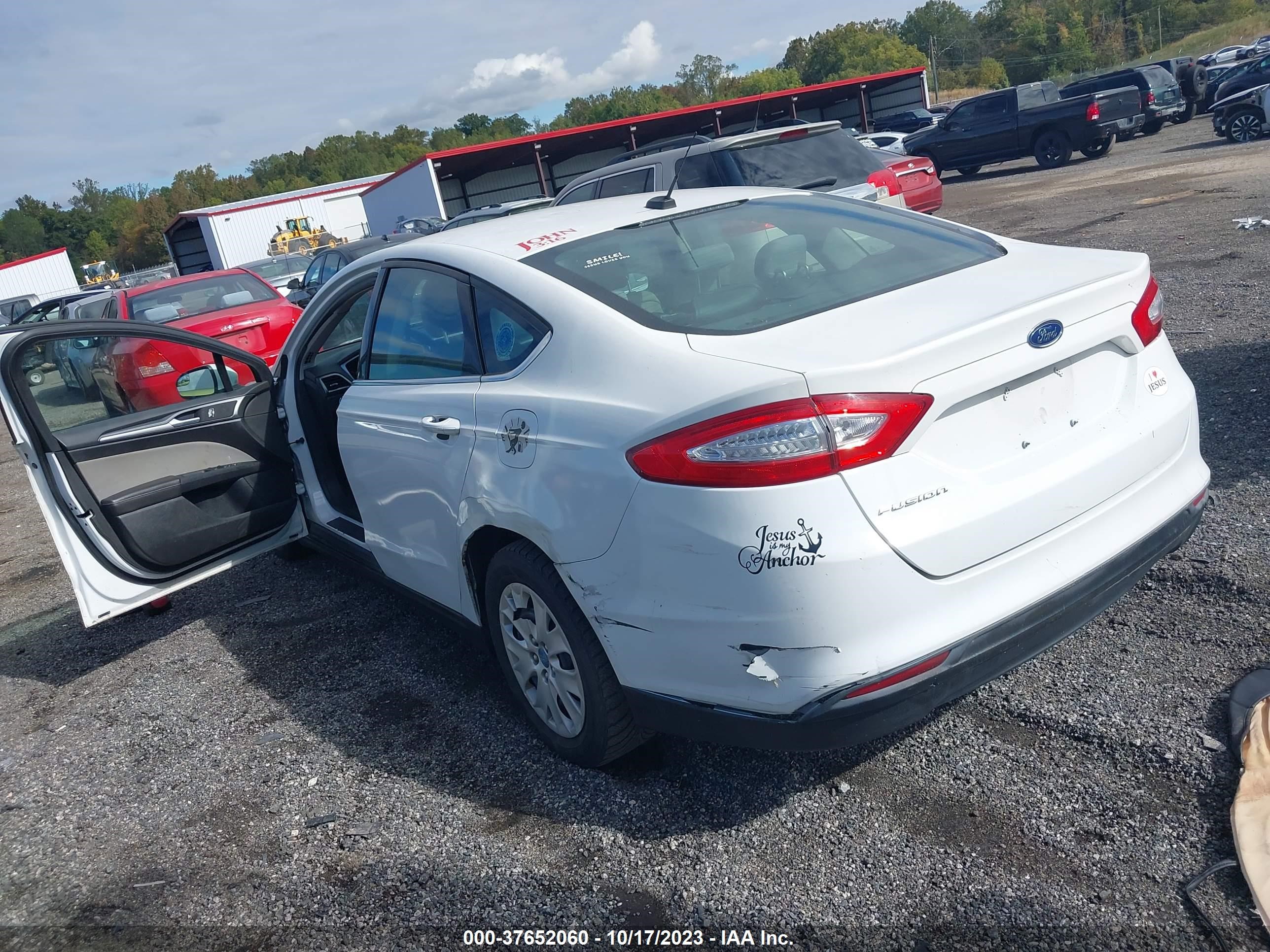 Photo 2 VIN: 3FA6P0G75DR205415 - FORD FUSION 