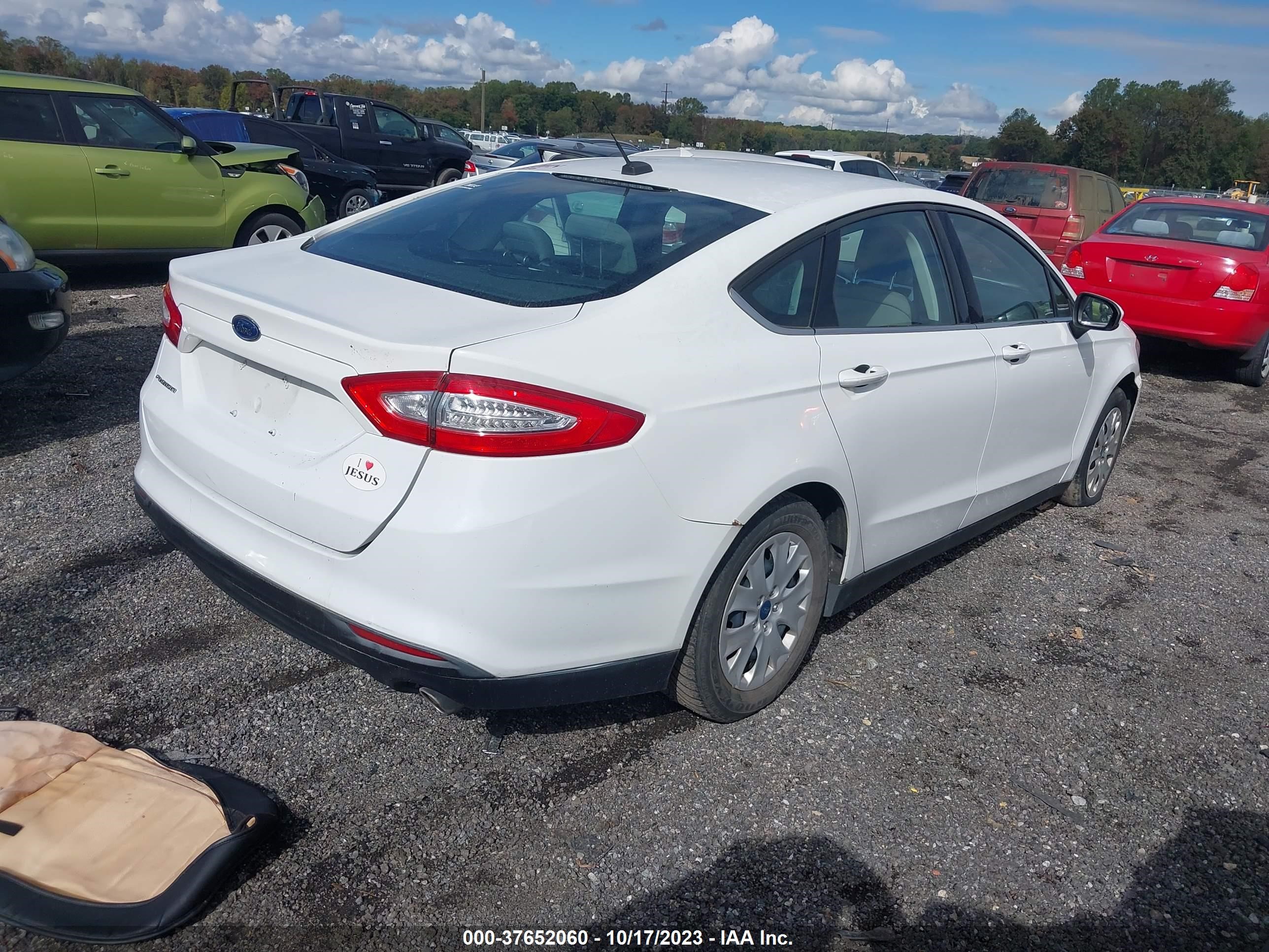 Photo 3 VIN: 3FA6P0G75DR205415 - FORD FUSION 