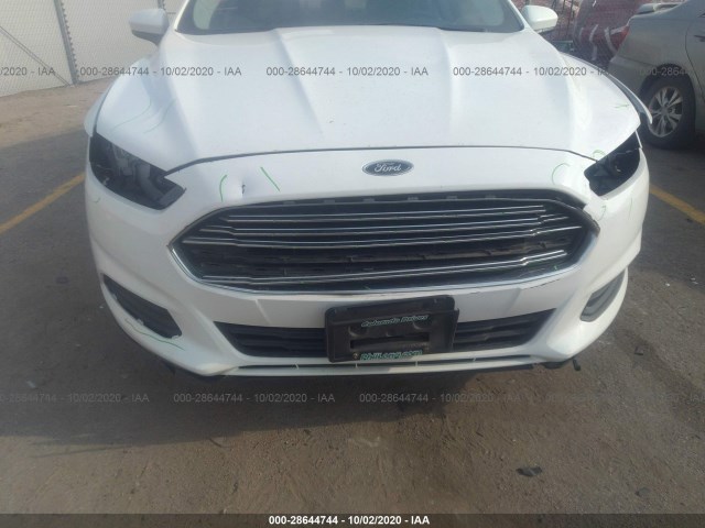 Photo 5 VIN: 3FA6P0G75ER234205 - FORD FUSION 