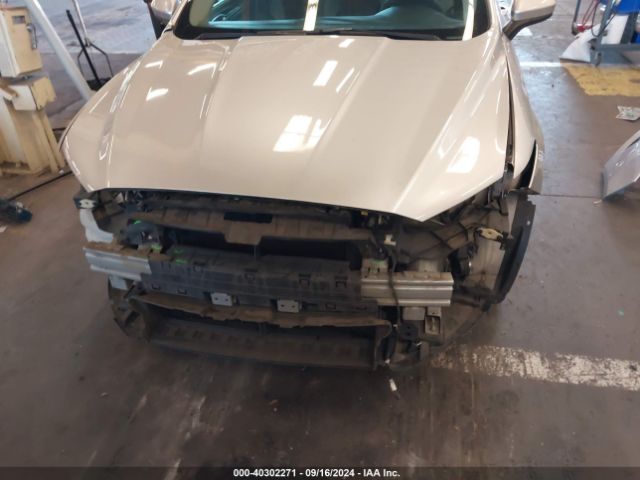 Photo 5 VIN: 3FA6P0G75GR116397 - FORD FUSION 