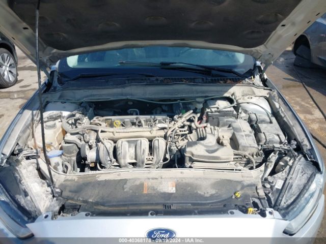 Photo 9 VIN: 3FA6P0G75GR258703 - FORD FUSION 