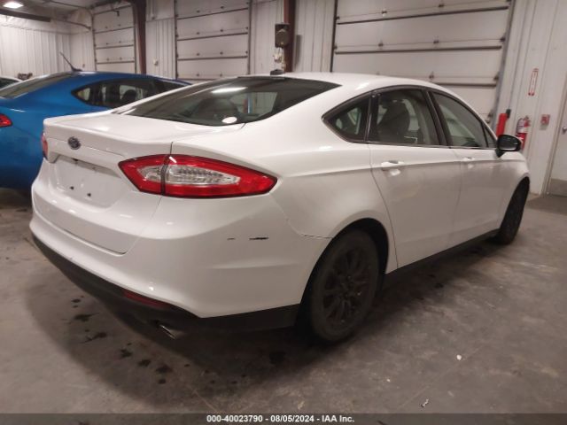 Photo 3 VIN: 3FA6P0G76GR267880 - FORD FUSION 