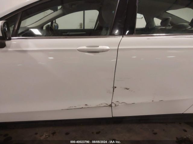 Photo 5 VIN: 3FA6P0G76GR267880 - FORD FUSION 