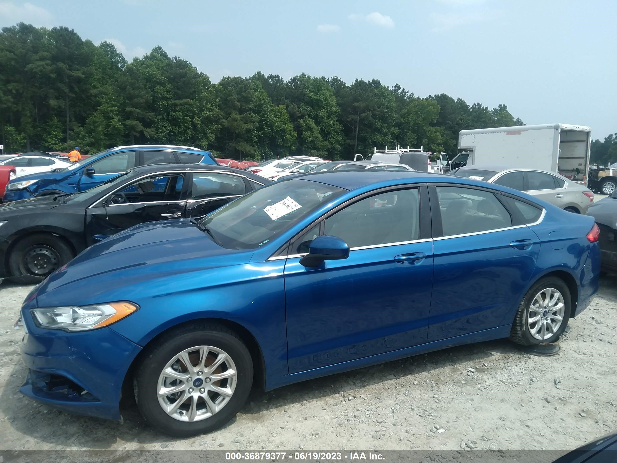 Photo 13 VIN: 3FA6P0G76HR309885 - FORD FUSION 