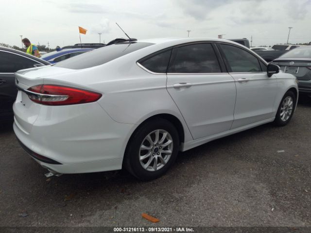 Photo 3 VIN: 3FA6P0G76JR146662 - FORD FUSION 