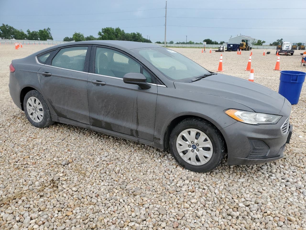 Photo 3 VIN: 3FA6P0G76KR132567 - FORD FUSION 