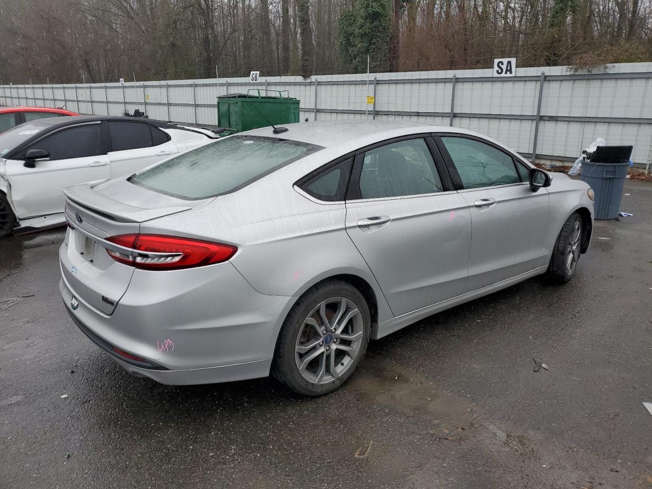 Photo 2 VIN: 3FA6P0G77HR297889 - FORD FUSION 