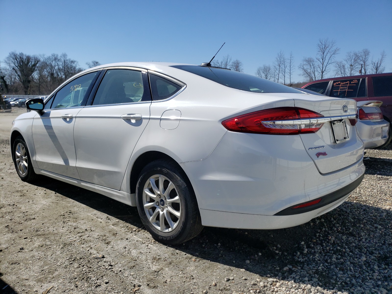 Photo 2 VIN: 3FA6P0G77JR238055 - FORD FUSION S 