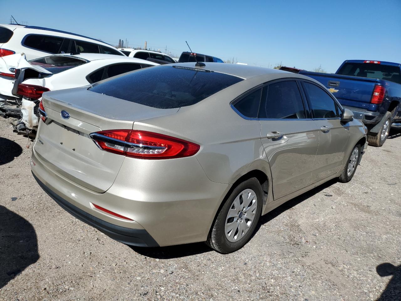 Photo 2 VIN: 3FA6P0G77KR232824 - FORD FUSION 