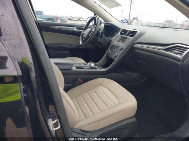 Photo 4 VIN: 3FA6P0G77KR277035 - FORD FUSION 