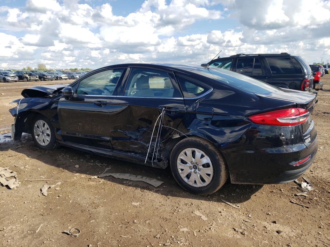 Photo 1 VIN: 3FA6P0G77KR281666 - FORD FUSION 