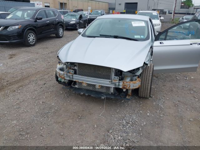 Photo 5 VIN: 3FA6P0G78HR369005 - FORD FUSION 