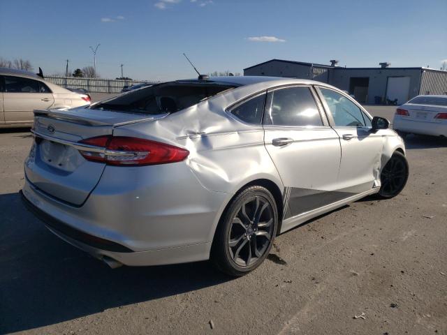 Photo 2 VIN: 3FA6P0G78JR200625 - FORD FUSION 