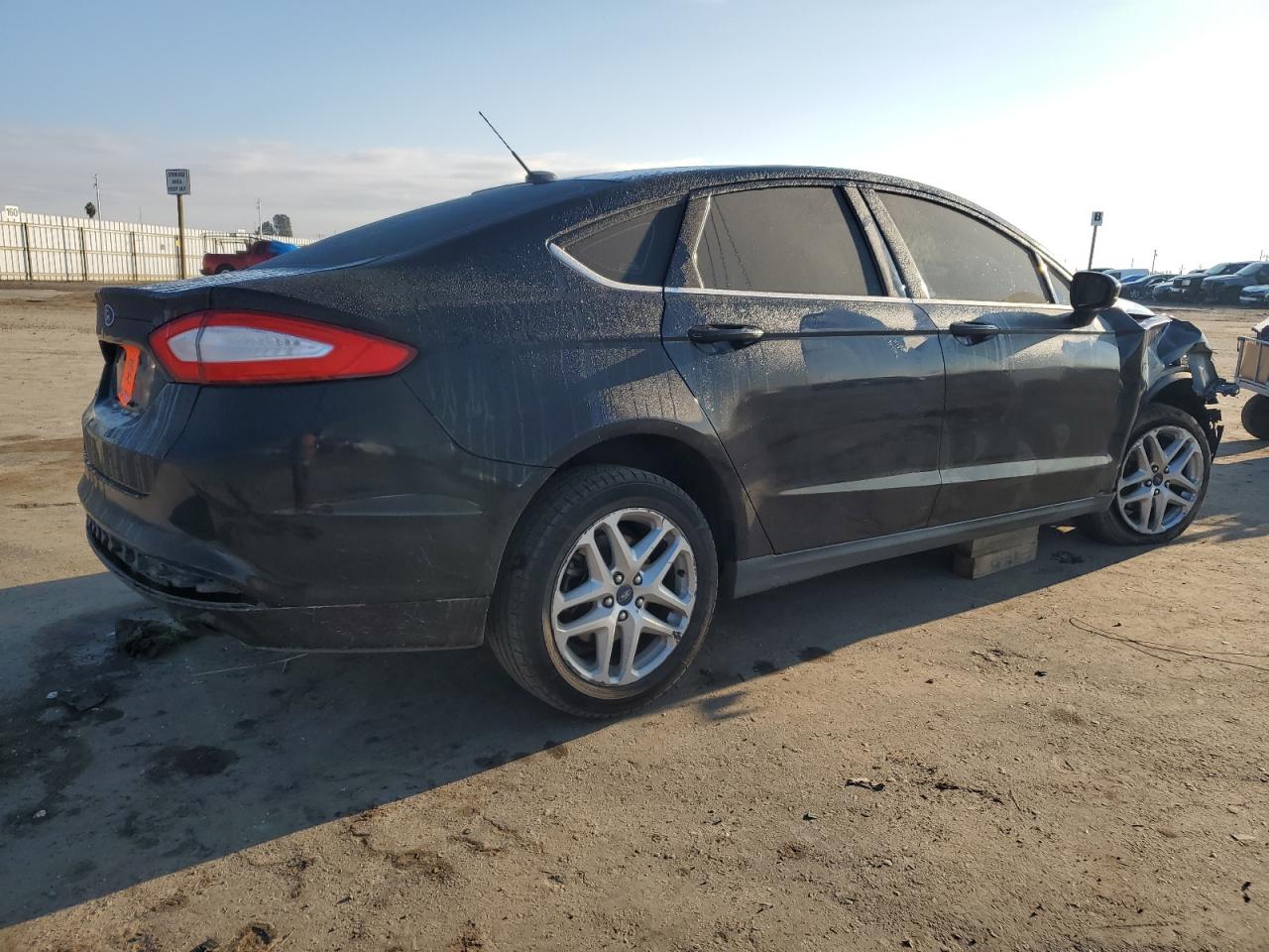 Photo 2 VIN: 3FA6P0G79ER270205 - FORD FUSION 