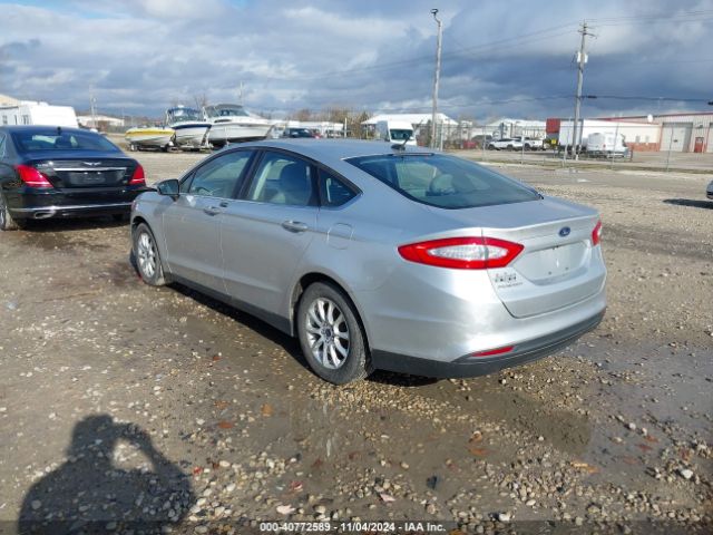 Photo 2 VIN: 3FA6P0G79GR396003 - FORD FUSION 