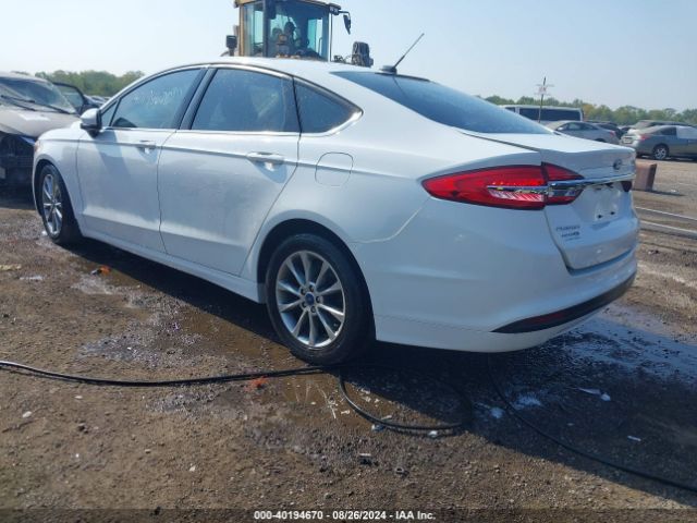 Photo 2 VIN: 3FA6P0G79HR392051 - FORD FUSION 