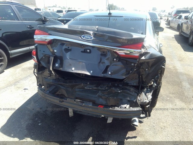 Photo 5 VIN: 3FA6P0G79JR177243 - FORD FUSION 