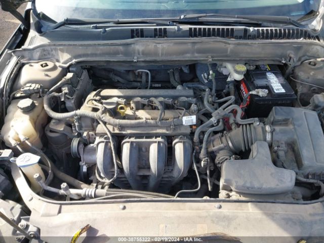 Photo 9 VIN: 3FA6P0G7XGR132613 - FORD FUSION 