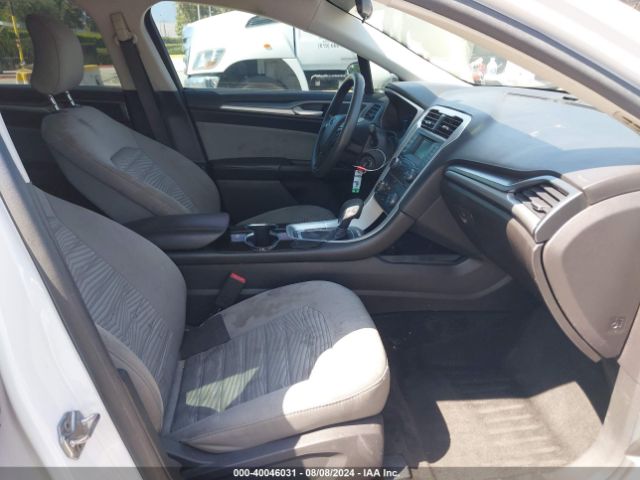 Photo 4 VIN: 3FA6P0G7XGR305093 - FORD FUSION 