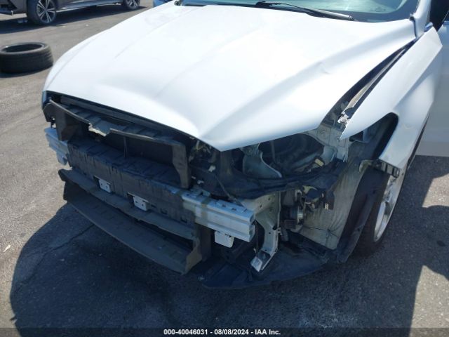 Photo 5 VIN: 3FA6P0G7XGR305093 - FORD FUSION 