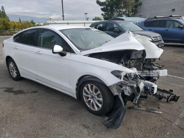 Photo 3 VIN: 3FA6P0G7XHR318203 - FORD FUSION S 