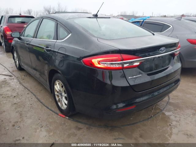 Photo 2 VIN: 3FA6P0G7XHR330514 - FORD FUSION 