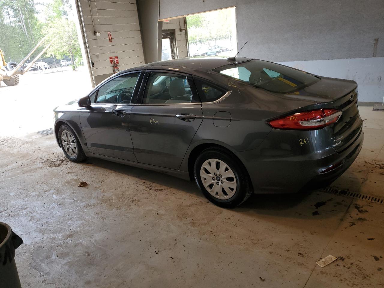 Photo 1 VIN: 3FA6P0G7XKR246538 - FORD FUSION 