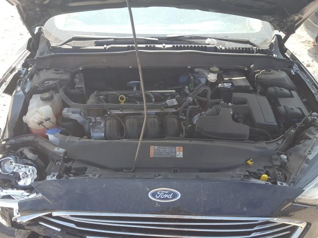 Photo 6 VIN: 3FA6P0G7XKR282651 - FORD FUSION 