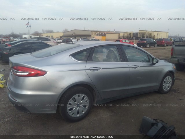 Photo 3 VIN: 3FA6P0G7XLR110217 - FORD FUSION 