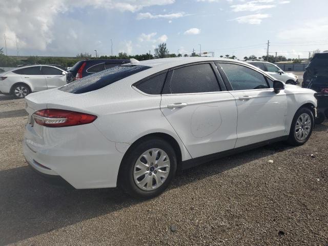 Photo 2 VIN: 3FA6P0G7XLR125915 - FORD FUSION S 