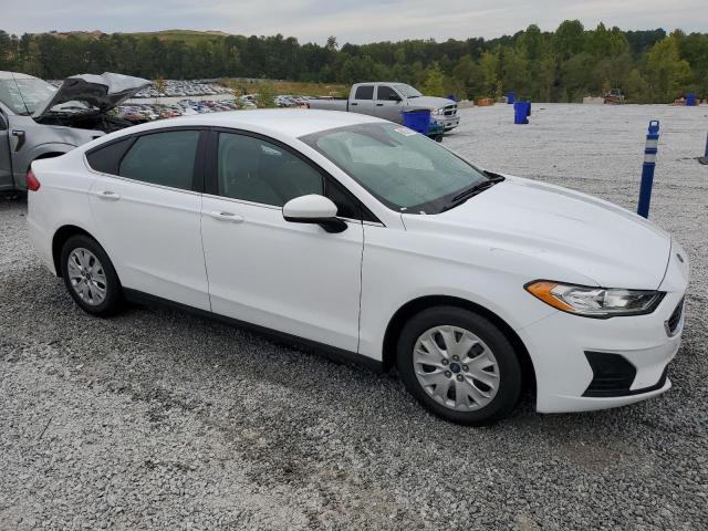 Photo 3 VIN: 3FA6P0G7XLR252017 - FORD FUSION S 