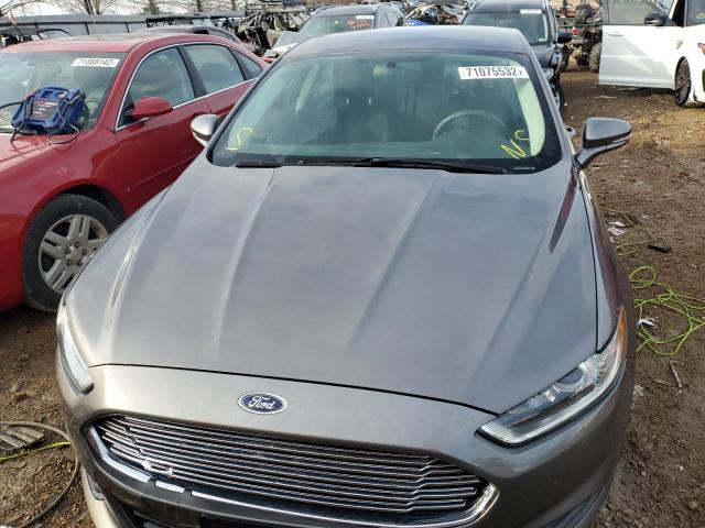 Photo 4 VIN: 3FA6P0H70DR385627 - FORD FUSION SE 