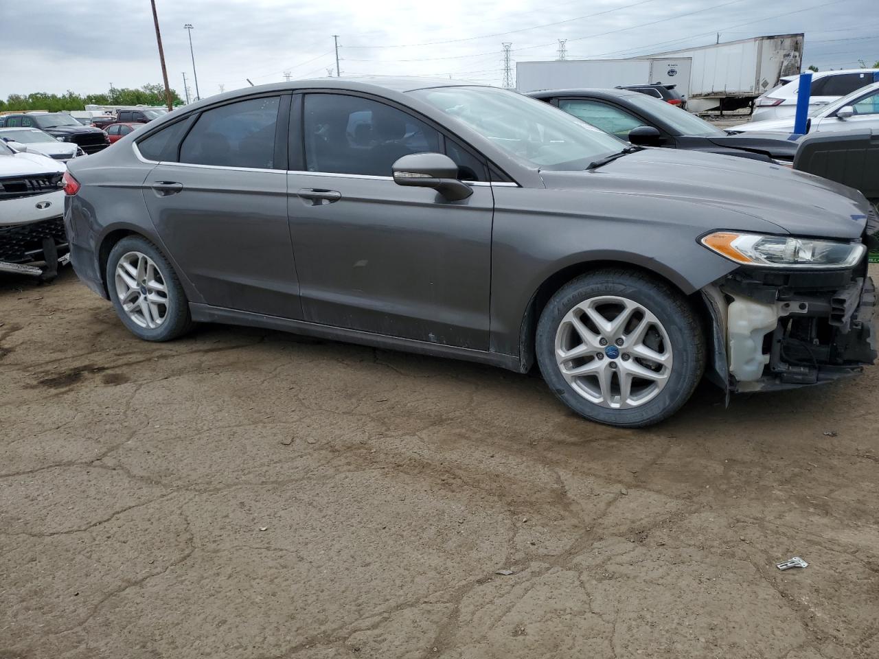 Photo 3 VIN: 3FA6P0H70ER113631 - FORD FUSION 