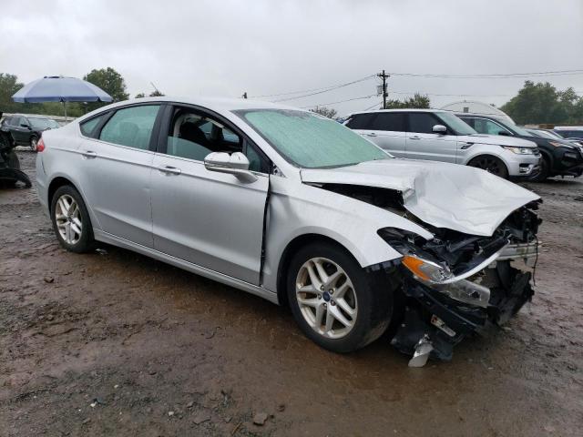 Photo 3 VIN: 3FA6P0H70ER385550 - FORD FUSION 