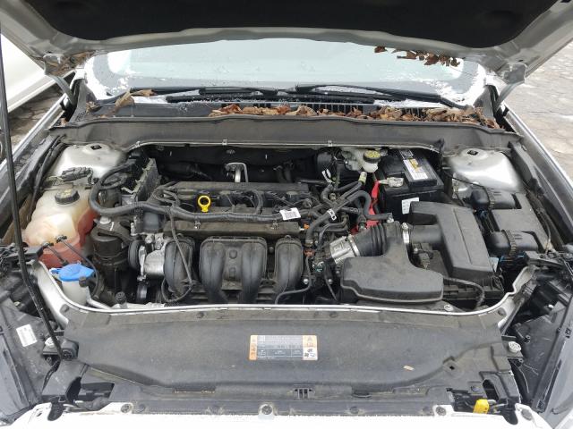 Photo 6 VIN: 3FA6P0H70FR179937 - FORD FUSION SE 