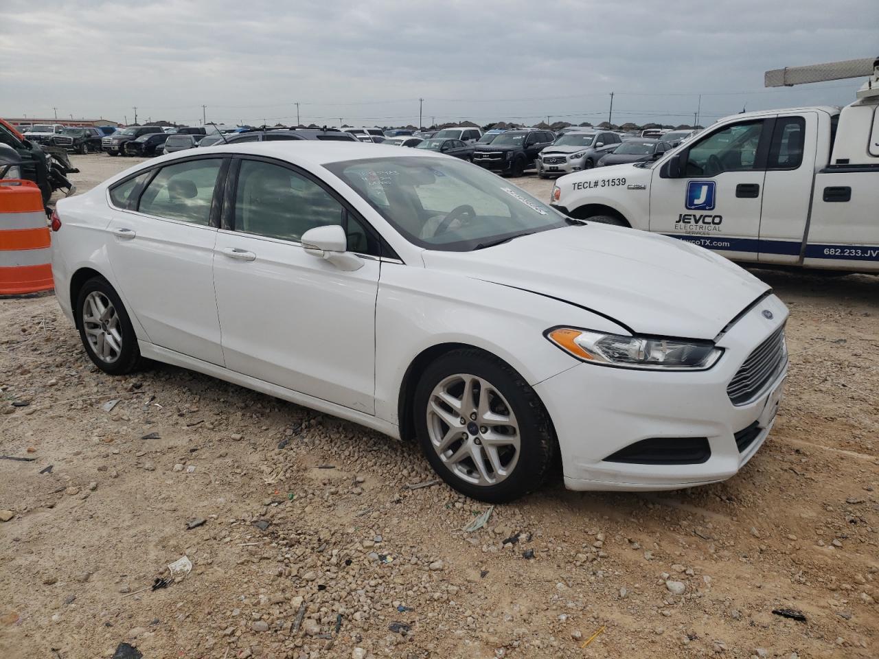 Photo 3 VIN: 3FA6P0H70FR215285 - FORD FUSION 