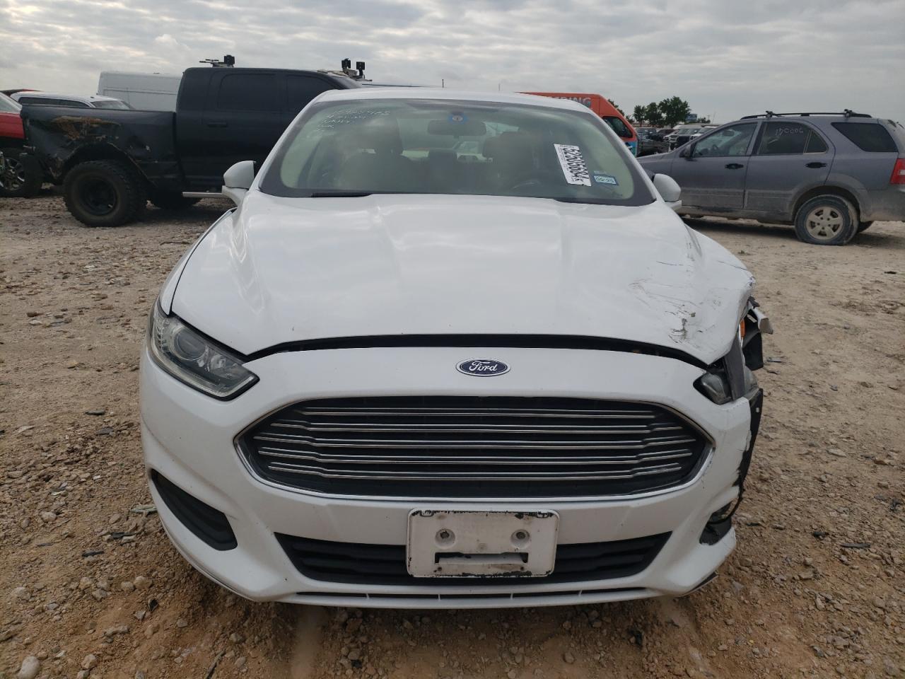 Photo 4 VIN: 3FA6P0H70FR215285 - FORD FUSION 