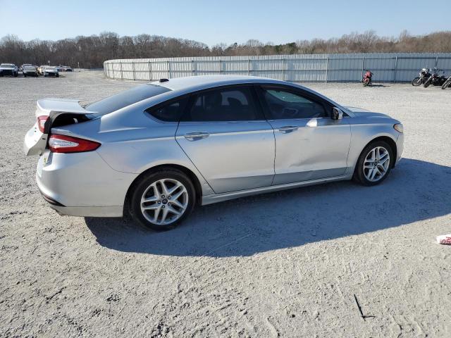 Photo 2 VIN: 3FA6P0H70FR250909 - FORD FUSION 