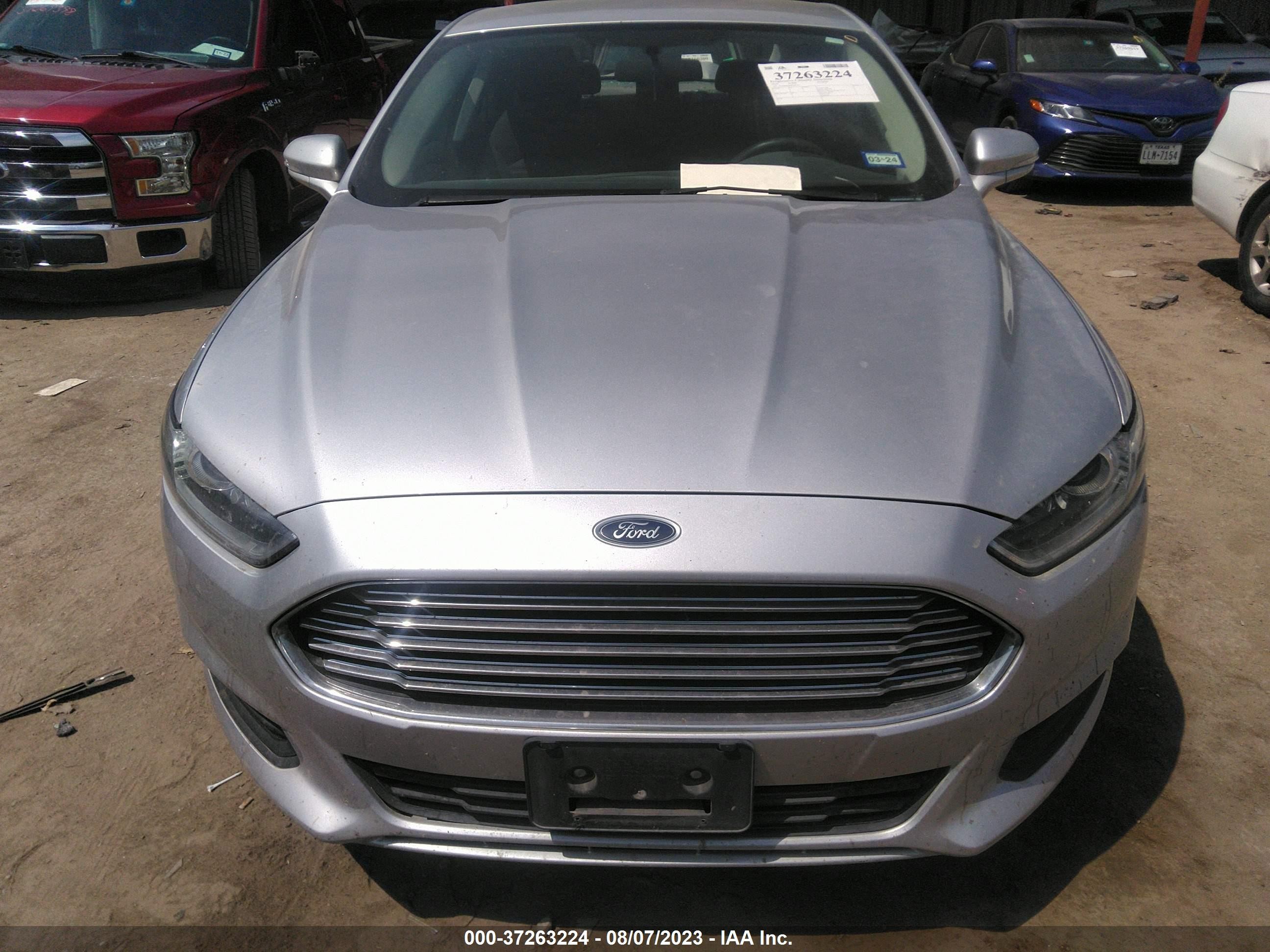 Photo 10 VIN: 3FA6P0H70GR105175 - FORD FUSION 