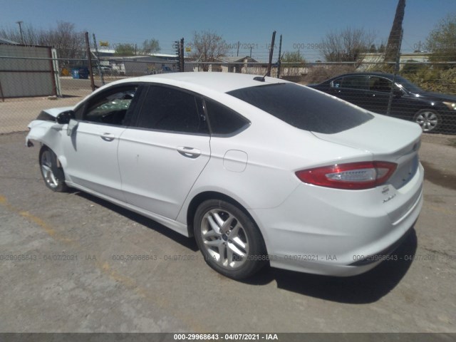 Photo 2 VIN: 3FA6P0H70GR144235 - FORD FUSION 