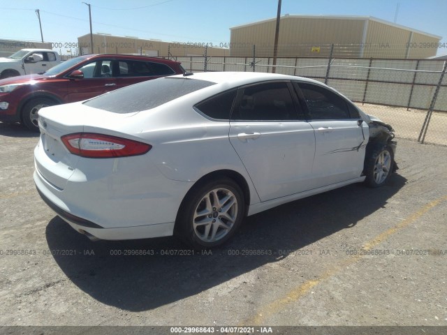 Photo 3 VIN: 3FA6P0H70GR144235 - FORD FUSION 