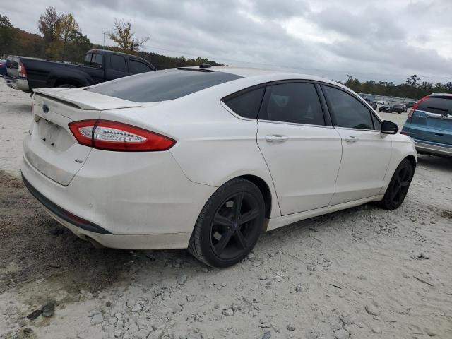 Photo 2 VIN: 3FA6P0H70GR148513 - FORD FUSION SE 