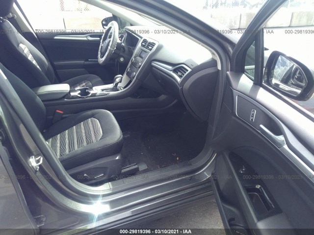 Photo 4 VIN: 3FA6P0H70GR152075 - FORD FUSION 