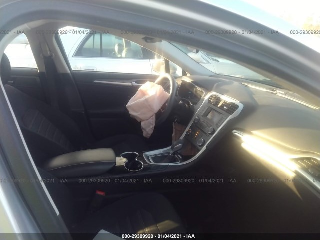 Photo 4 VIN: 3FA6P0H70GR177090 - FORD FUSION 