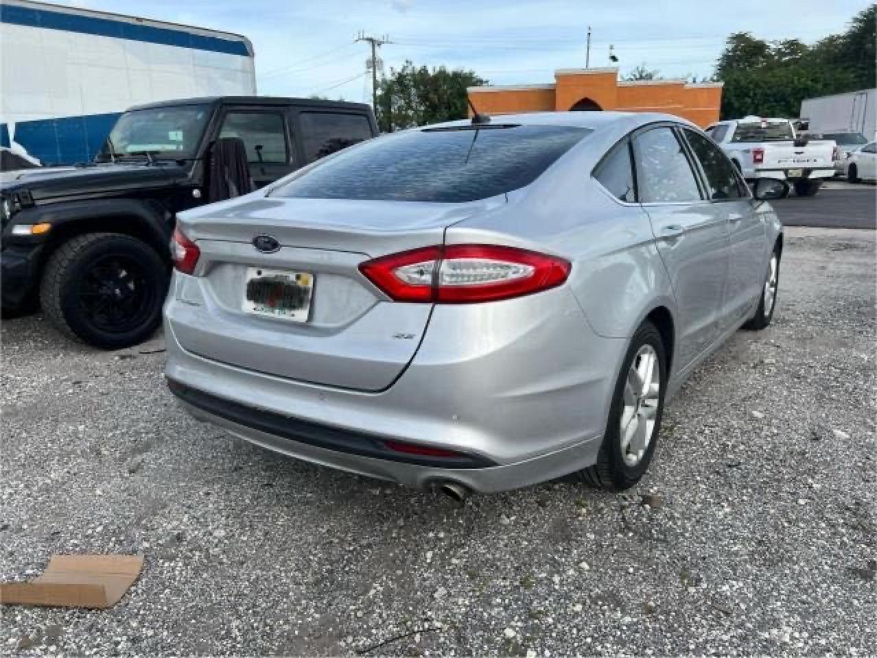 Photo 4 VIN: 3FA6P0H70GR262740 - FORD FUSION 