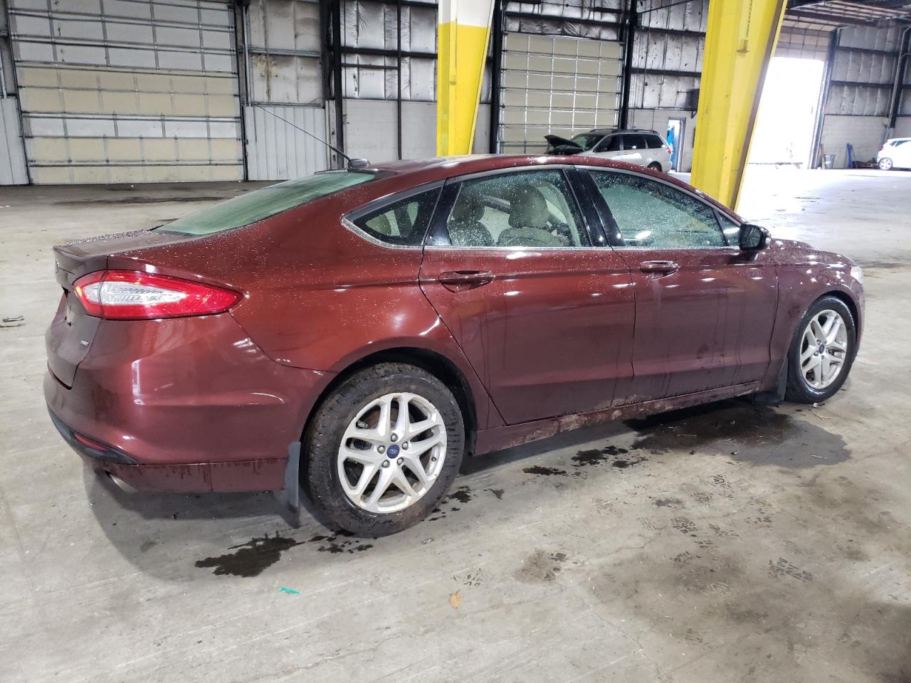 Photo 2 VIN: 3FA6P0H70GR268277 - FORD FUSION 