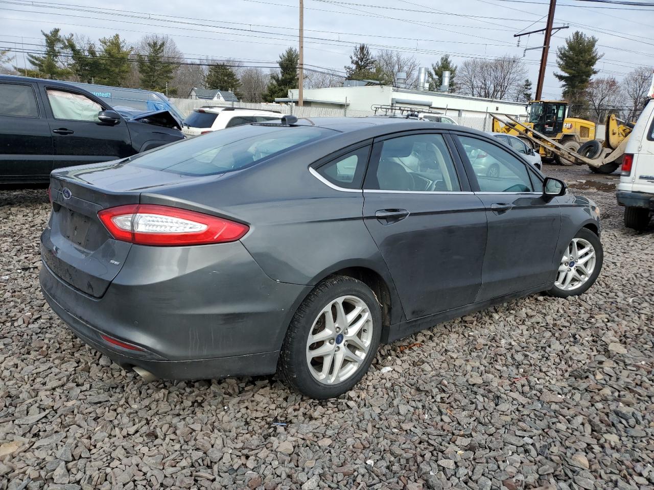 Photo 2 VIN: 3FA6P0H70GR310169 - FORD FUSION 